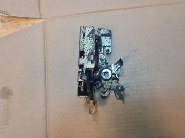 bontott MERCEDES-BENZ VITO Bal első Ajtózár