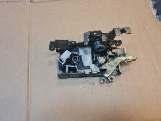 bontott MERCEDES-BENZ VITO Bal első Ajtózár