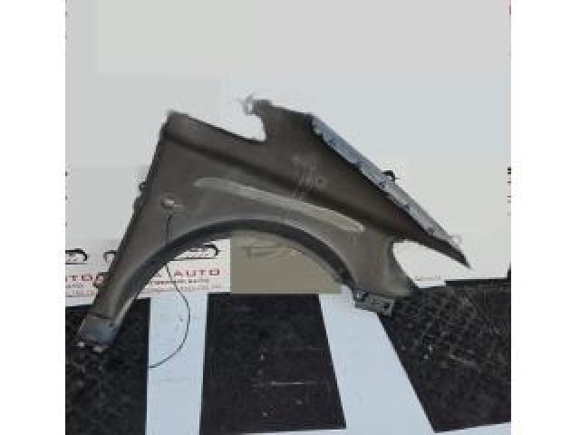 bontott MERCEDES-BENZ VITO Bal első Sárvédő