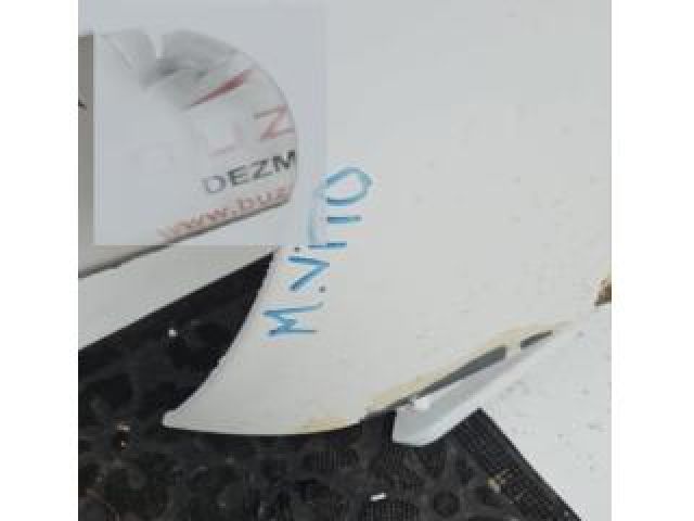 bontott MERCEDES-BENZ VITO Bal első Sárvédő