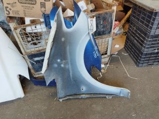 bontott MERCEDES-BENZ VITO Bal első Sárvédő