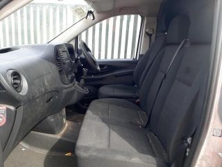 bontott MERCEDES-BENZ VITO Bal első Ütközéscsillapító