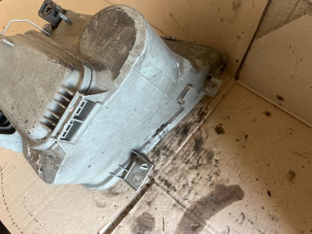 bontott MERCEDES-BENZ VITO Bal Fényszóró