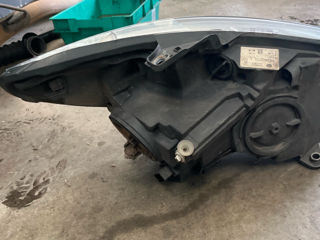 bontott MERCEDES-BENZ VITO Bal Fényszóró