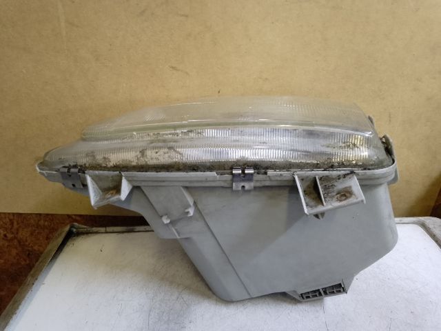 bontott MERCEDES-BENZ VITO Bal Fényszóró