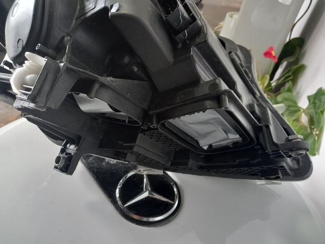 bontott MERCEDES-BENZ VITO Bal Fényszóró