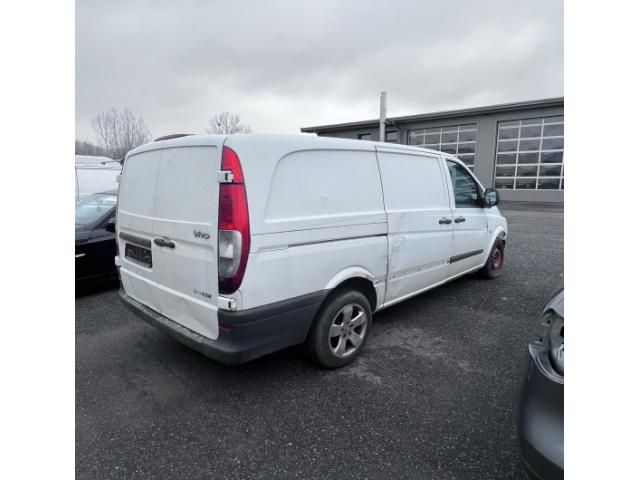 bontott MERCEDES-BENZ VITO Bal hátsó Alsó Zsanér