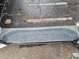 bontott MERCEDES-BENZ VITO Bal hátsó Belső Küszöb Burkolat