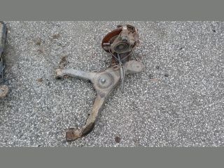 bontott MERCEDES-BENZ VITO Bal hátsó Csonkállvány Kerékaggyal