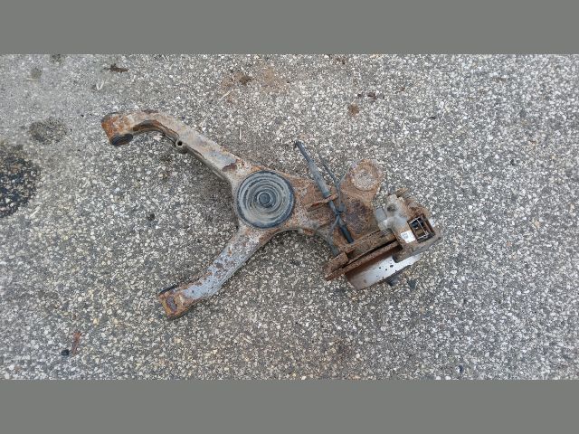 bontott MERCEDES-BENZ VITO Bal hátsó Csonkállvány Kerékaggyal