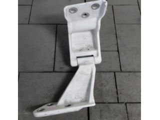 bontott MERCEDES-BENZ VITO Bal hátsó Felső Zsanér