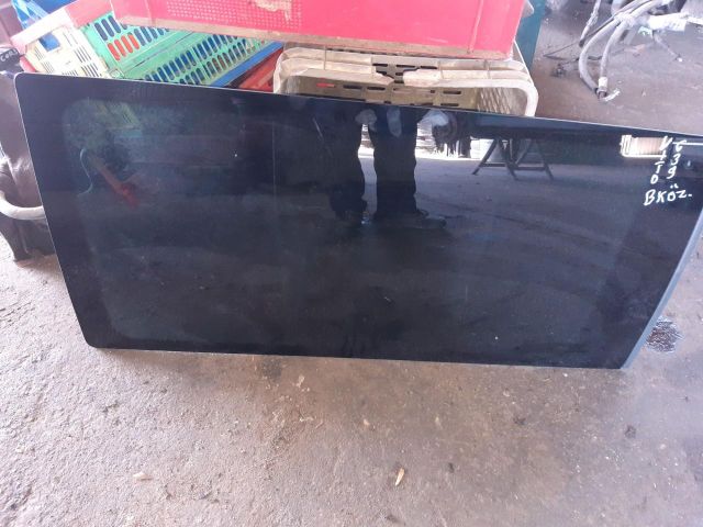 bontott MERCEDES-BENZ VITO Bal hátsó Fixüveg (Ajtóban)