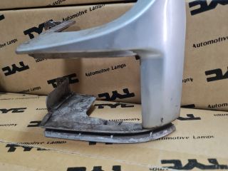 bontott MERCEDES-BENZ VITO Bal Hátsó Lámpa Bajusz Díszléc
