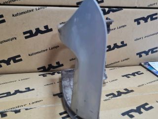 bontott MERCEDES-BENZ VITO Bal Hátsó Lámpa Bajusz Díszléc