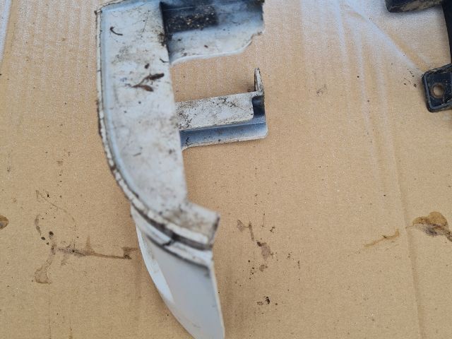 bontott MERCEDES-BENZ VITO Bal Hátsó Lámpa Bajusz Díszléc