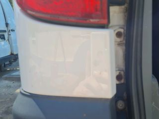 bontott MERCEDES-BENZ VITO Bal Hátsó Lámpa Bajusz Díszléc