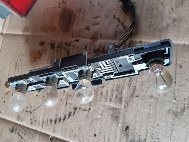 bontott MERCEDES-BENZ VITO Bal Hátsó Lámpa Foglalat