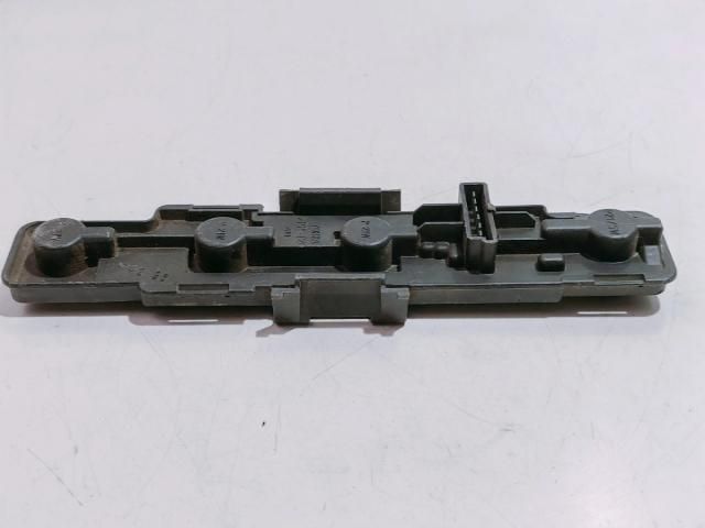 bontott MERCEDES-BENZ VITO Bal Hátsó Lámpa Foglalat