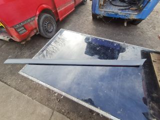 bontott MERCEDES-BENZ VITO Bal hátsó Sárvédő Díszléc