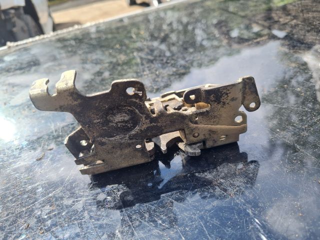 bontott MERCEDES-BENZ VITO Bal hátsó Tolóajtó Ajtónyitó Szerkezet