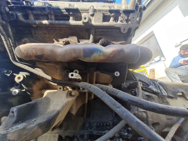 bontott MERCEDES-BENZ VITO Bal Leömlő (V-Motor/Boxer)