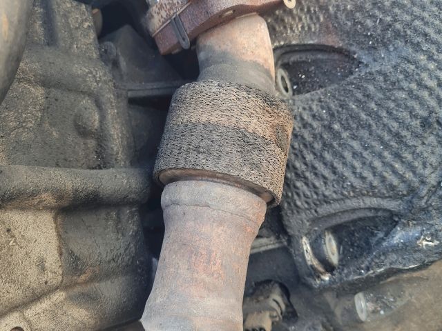 bontott MERCEDES-BENZ VITO Bal Leömlő (V-Motor/Boxer)