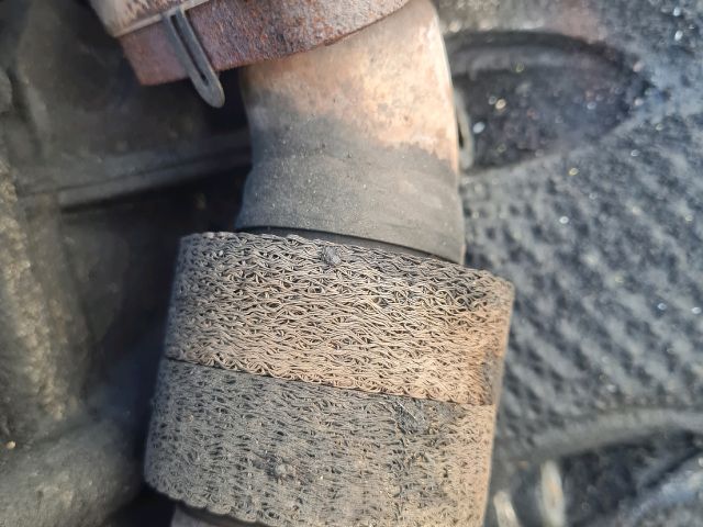 bontott MERCEDES-BENZ VITO Bal Leömlő (V-Motor/Boxer)