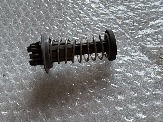 bontott MERCEDES-BENZ VITO Bal Motorháztető Ütköző