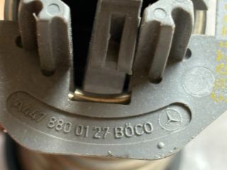 bontott MERCEDES-BENZ VITO Bal Motorháztető Ütköző