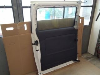 bontott MERCEDES-BENZ VITO Bal Tolóajtó (Üres lemez)