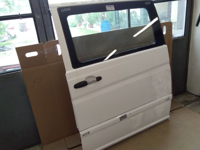 bontott MERCEDES-BENZ VITO Bal Tolóajtó (Üres lemez)