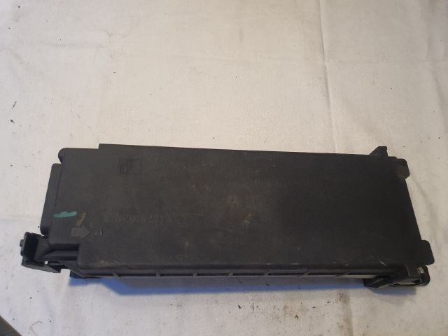 bontott MERCEDES-BENZ VITO Biztosítéktábla Csomagtér