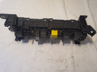 bontott MERCEDES-BENZ VITO Biztosítéktábla Csomagtér