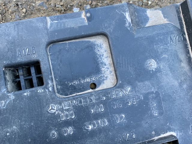 bontott MERCEDES-BENZ VITO Biztosítéktábla Utastér