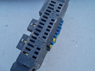 bontott MERCEDES-BENZ VITO Biztosítéktábla Utastér