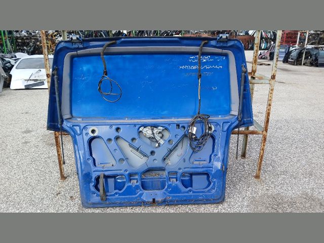 bontott MERCEDES-BENZ VITO Csomagtérajtó (Részeivel)