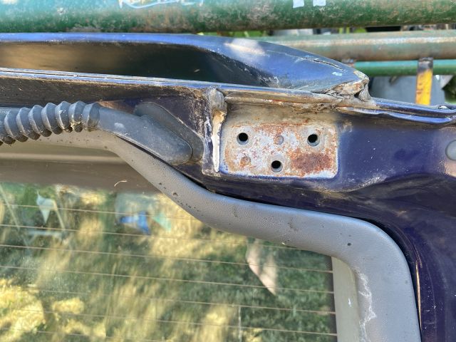 bontott MERCEDES-BENZ VITO Csomagtérajtó (Üres lemez)