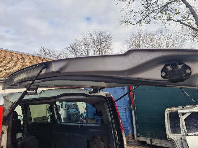 bontott MERCEDES-BENZ VITO Csomagtérajtó (Üres lemez)