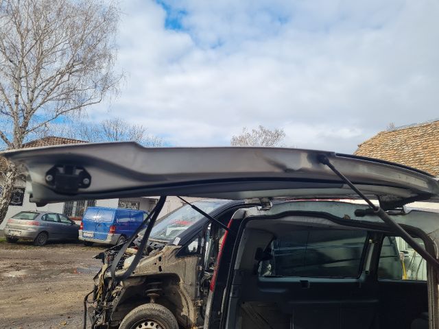 bontott MERCEDES-BENZ VITO Csomagtérajtó (Üres lemez)