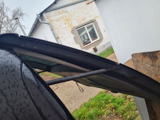 bontott MERCEDES-BENZ VITO Csomagtérajtó (Üres lemez)