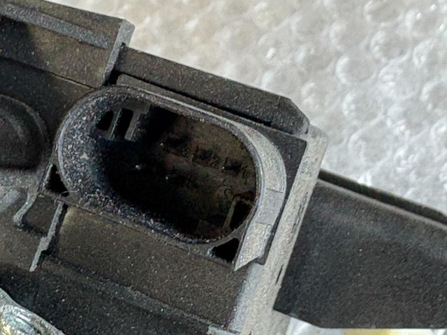 bontott MERCEDES-BENZ VITO Csomagtérajtó Zárszerkezet