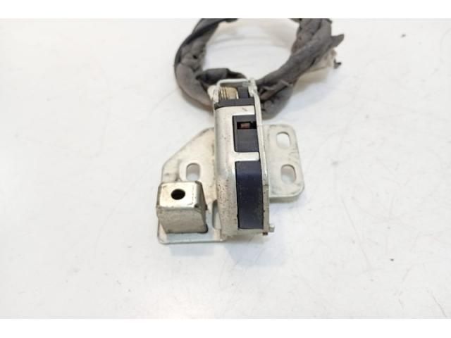 bontott MERCEDES-BENZ VITO Csomagtérajtó Zárszerkezet