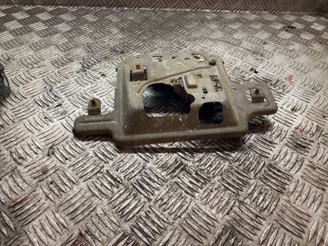 bontott MERCEDES-BENZ VITO Csomagtérajtó Zárszerkezet