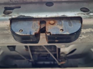 bontott MERCEDES-BENZ VITO Csomagtérajtó Zárszerkezet