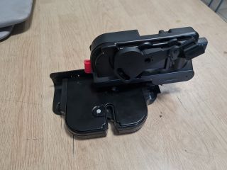 bontott MERCEDES-BENZ VITO Csomagtérajtó Zárszerkezet