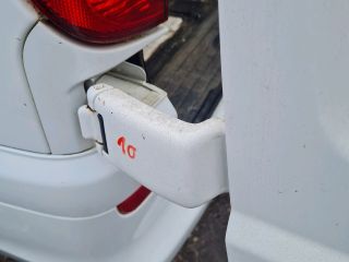 bontott MERCEDES-BENZ VITO Csomagtérajtó Zsanér