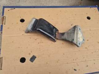 bontott MERCEDES-BENZ VITO Csomagtérajtó Zsanér