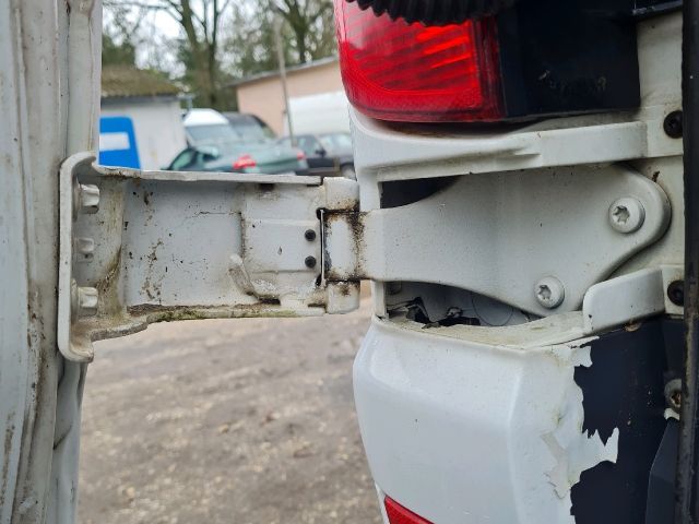 bontott MERCEDES-BENZ VITO Csomagtérajtó Zsanér