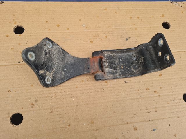 bontott MERCEDES-BENZ VITO Csomagtérajtó Zsanér