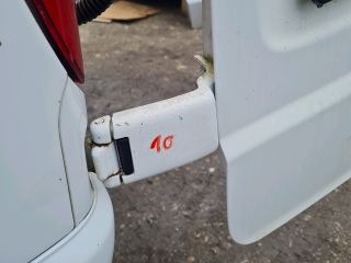 bontott MERCEDES-BENZ VITO Csomagtérajtó Zsanér